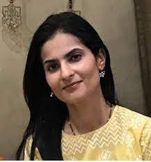 Dr. Kanika Thakral - Gynaecologist and Obstetrician